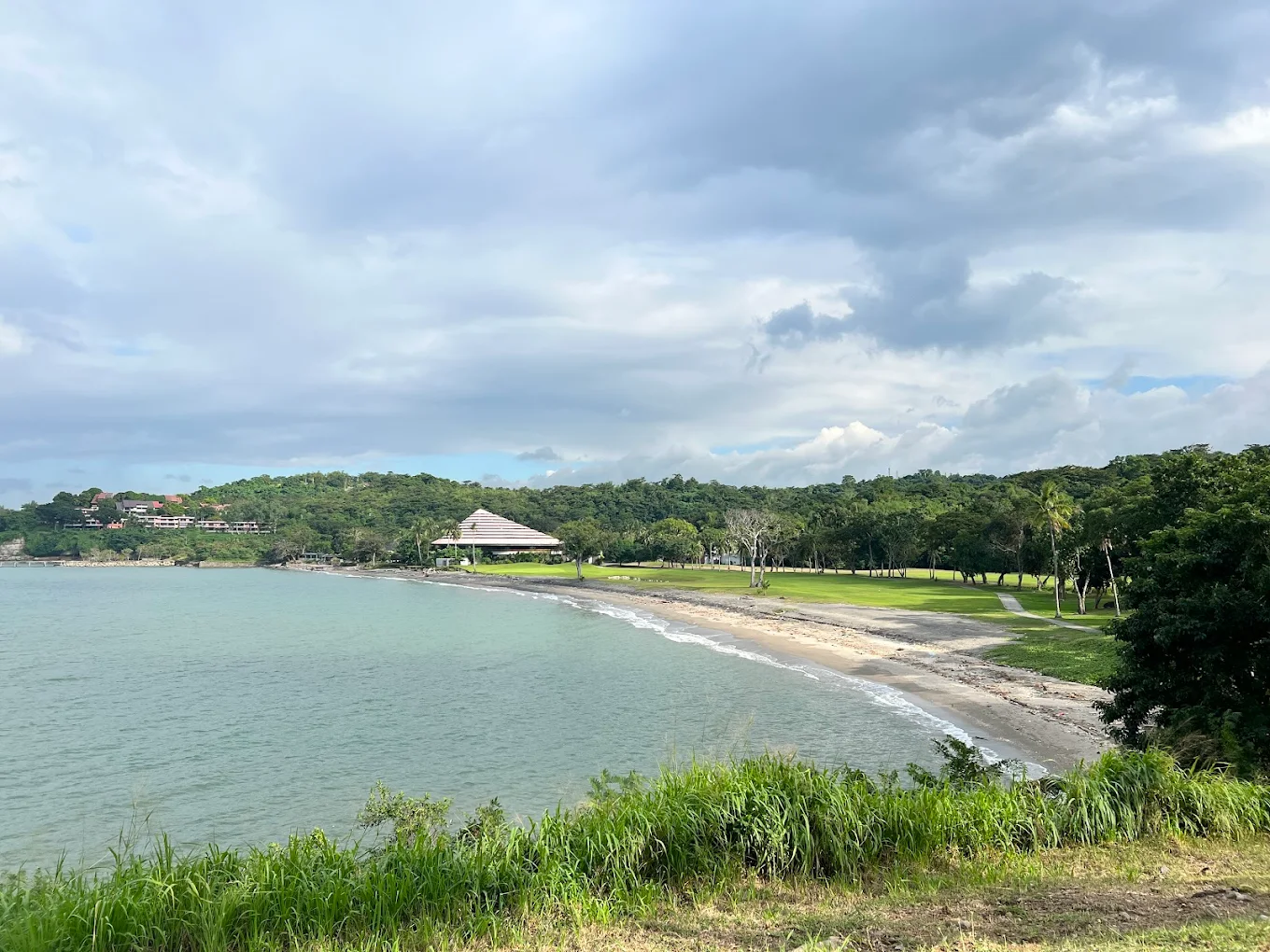 affordable beach resort in ternate, cavite